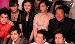 明星学院在线观看,在线观看，揭秘明星成长之路